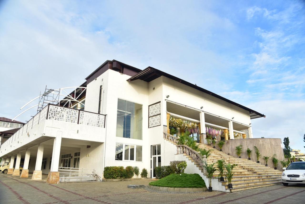 Jigani Vistar Pavithra Vivaha Convention Hall מראה חיצוני תמונה